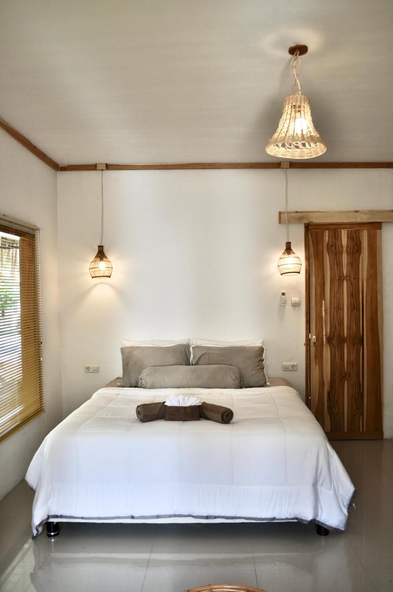 Ripbowl Guest House Селонґ-Беланак Екстер'єр фото